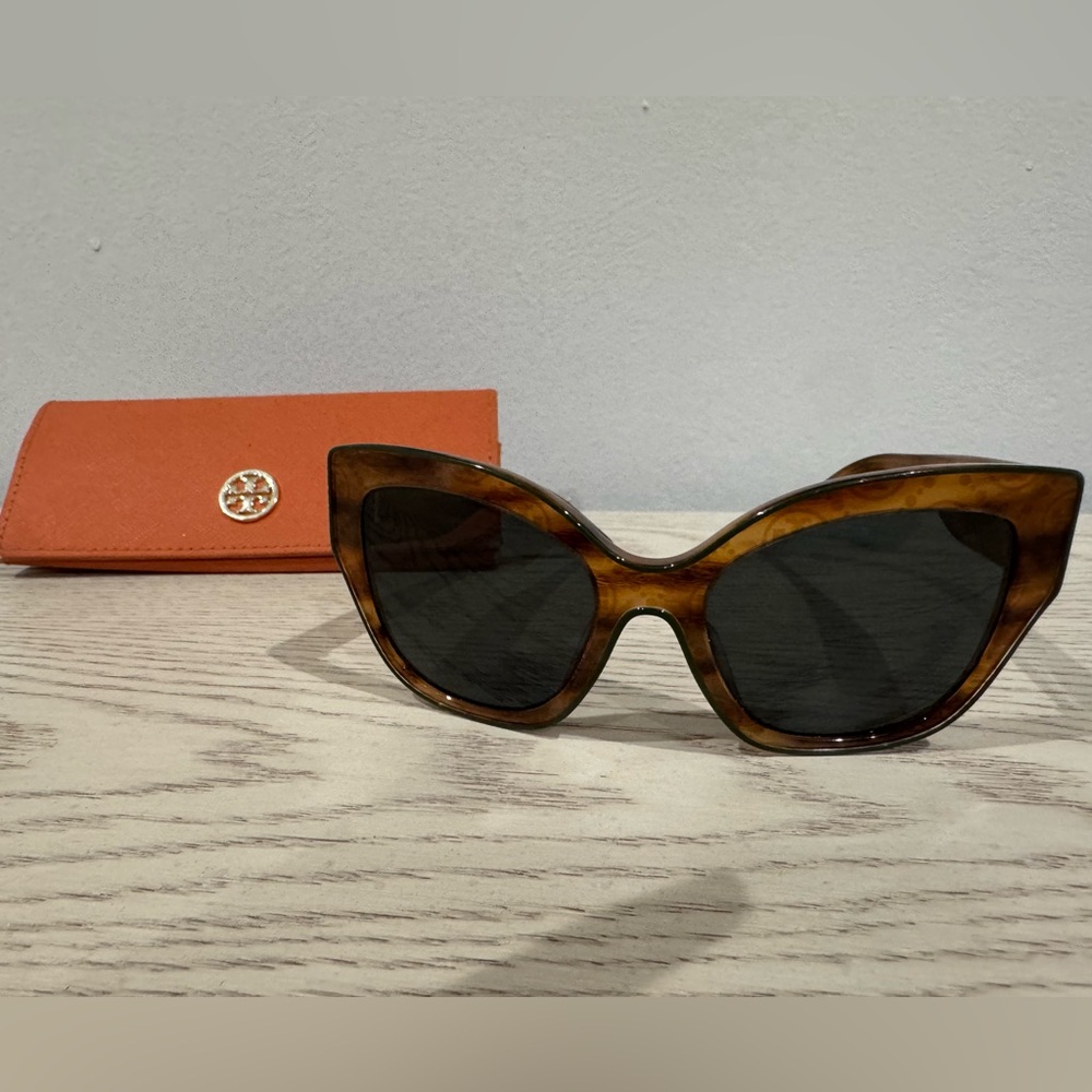 Tory Burch Tortoise Sunglasses with Orange Case